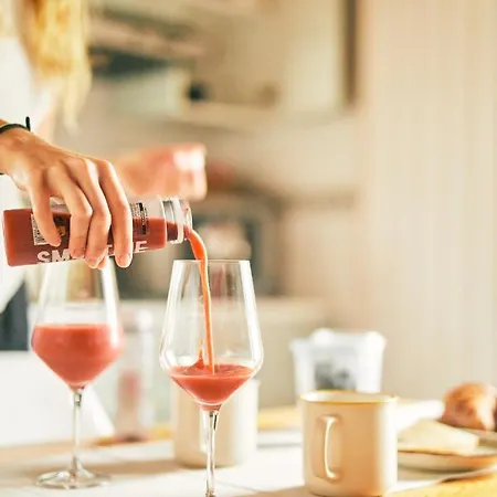 Casa Montse. Turisticos *